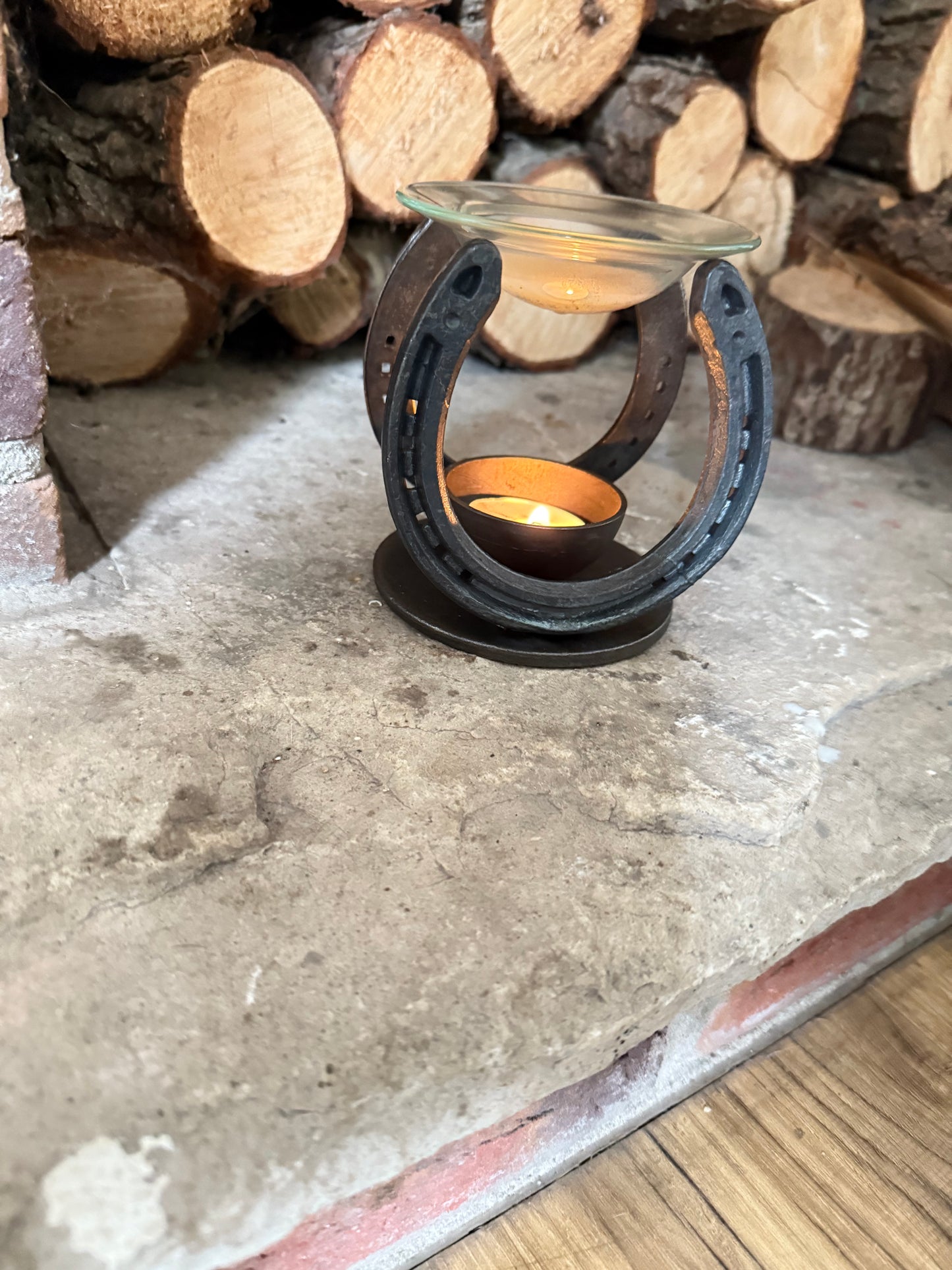 Horseshoe wax melt Burner